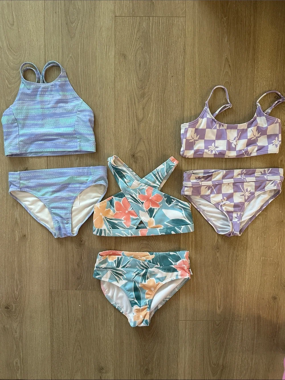 Bundle of 3 girls bikinis. Abercrombie. Zella. Billabong.
